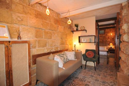 Dar24 in Батрун