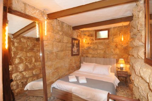 Dar24 in Батрун