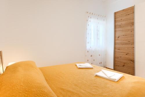 One-Bedroom Apartment - Ground Floor image 2