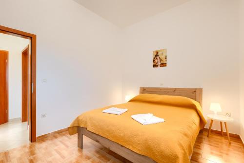 One-Bedroom Apartment - Ground Floor image 3
