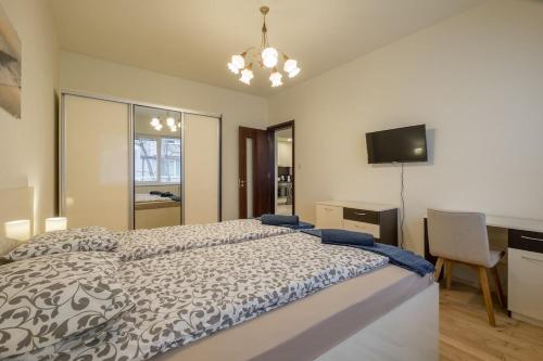 Stylish TOP center Flat 100m to Vitosha blvd, Sofia (photo 6)