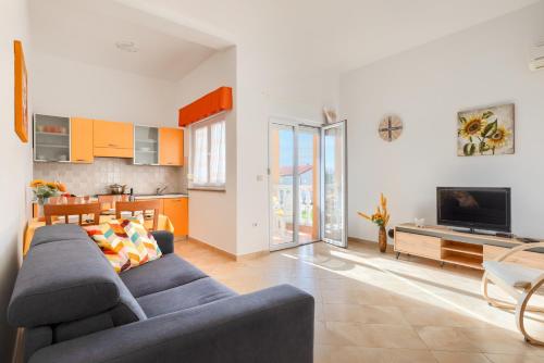 One-Bedroom apartment Standard image 3