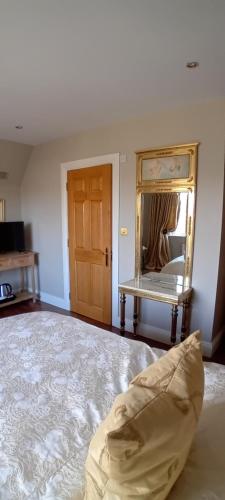 Number 13, Naas (foto 4)