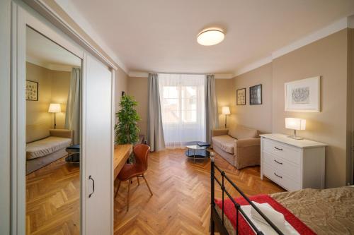 Old Town Square - 3 Bedroom 3 Bathroom Kitchen, Praga (foto 6)