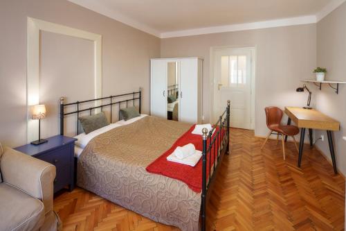 Old Town Square - 3 Bedroom 3 Bathroom Kitchen, Praga (foto 5)