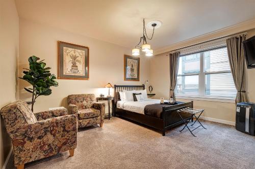 The Orenco Station Hotel