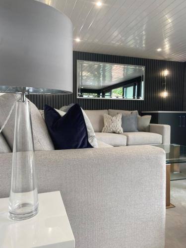 Létesítmények, Luxury and Style - The Garden Room in Winslow