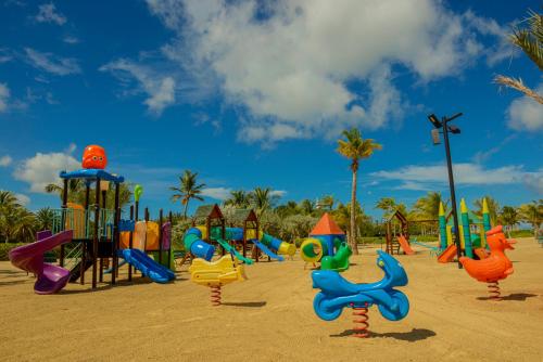 Playground, Sunsol Ecoland in Pedro Gonzalez