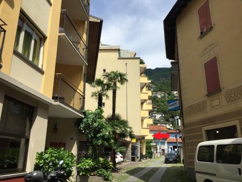 Alice by fewotessin, Locarno (foto 10)