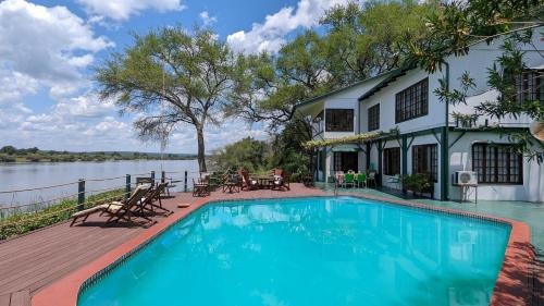Kayube Estate, Livingstone