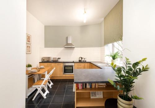 Argyl - Grassmarket Apartments 3