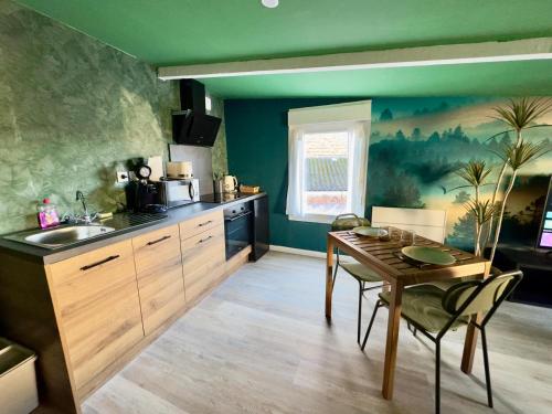 Suite Tropical-Netflix-Parking in Douai