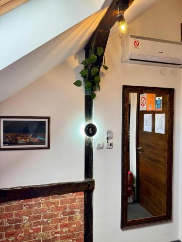 Piroćanac Hotel Rooms with restaurant - image 7
