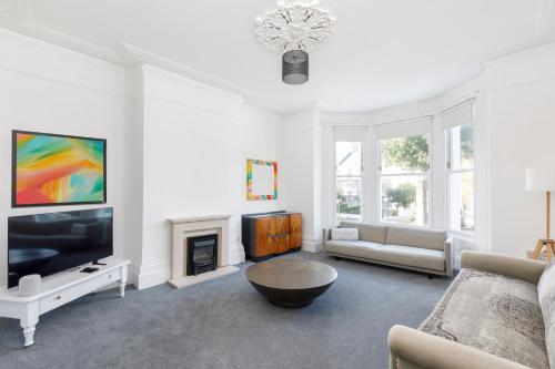 Picture of Lovely, Modern & Spacious 1-Bed Flat Central Hove