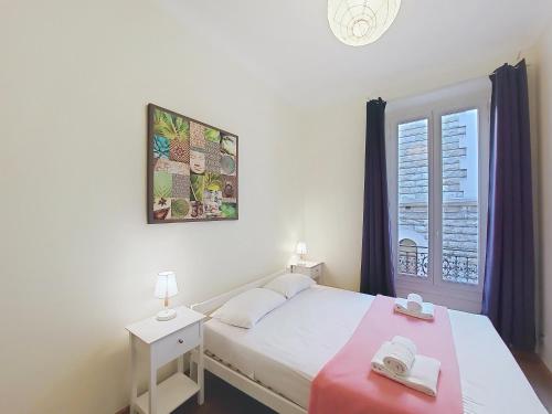 Apartment with Balcony image 5