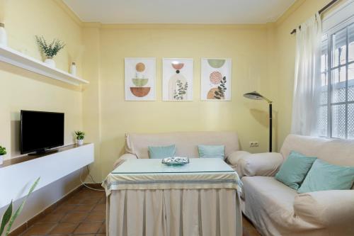 Superior One-Bedroom Apartment