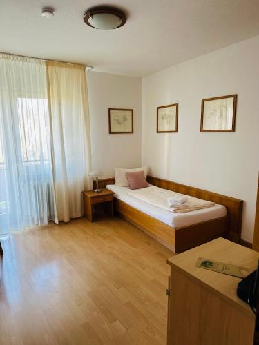 Hotel Hofmann Zur Muhle 435m von Bad Krozingen entfernt