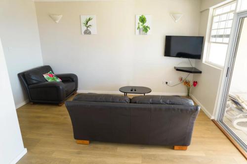 Apartment with Balcony image 3
