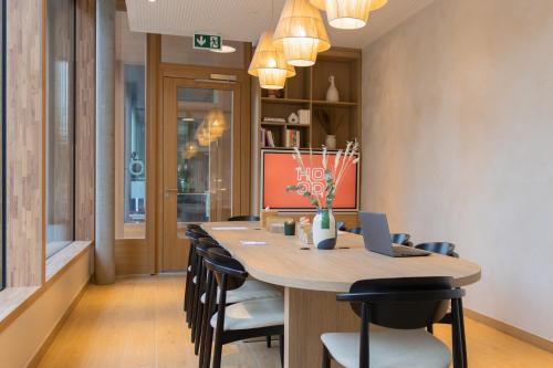 ห้องประชุม / บอลรูม, HOOD Hotel in โอ วีฟ