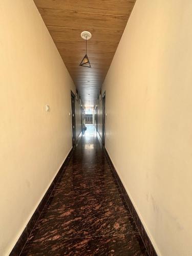 Hotel Mother land near ganga ghat in Jwalapur