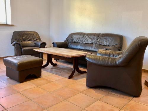 # PREMIUM # Monteur-Paradies Baden, Hüffenhardt (fotografie 8)