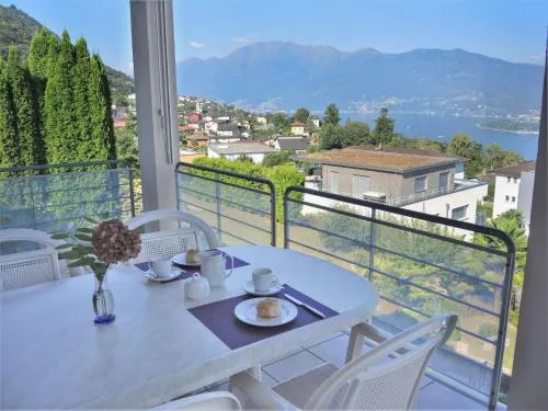 Residenza al Castagno Duplex by Fewotessin in Piazzogna, Schweiz