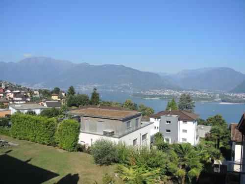 Residenza al Castagno Duplex by Fewotessin in Piazzogna