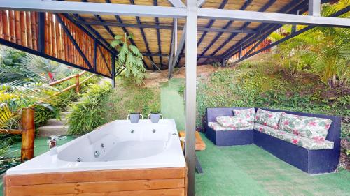 Bliss Glamping SAS Bliss Glamping SAS