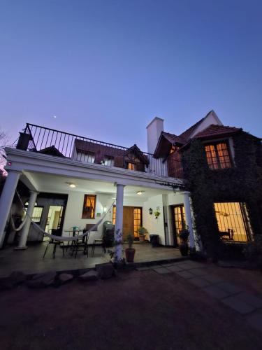 Why Not Guemes - Villa Carlos Paz