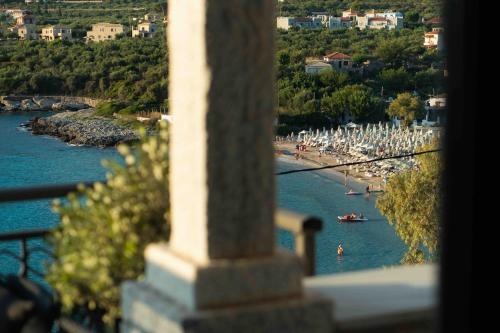 Modern Loft at Kalogria Beach Modern Loft at Kalogria Beach