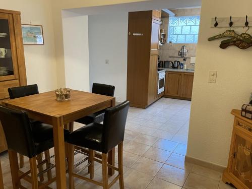 Bella Fosano by Fewotessin in Vira