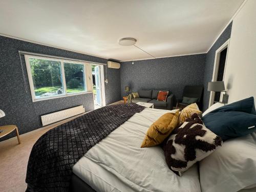 Gåsen Out B&B (Gasen Out B&B) in Burgsvik