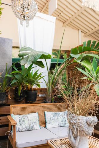 Hotel Life Gran Via - image 2