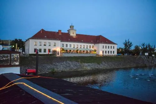 Restaurant und Pension Alberthafen in Dresden, Deutschland