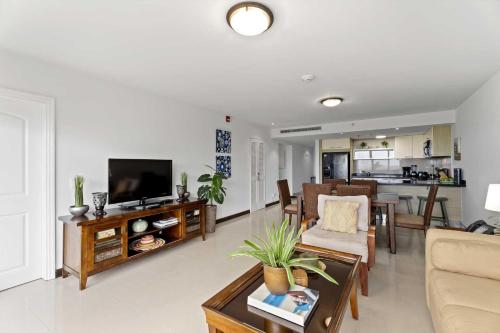 Beachfront - Brisas del Mar 2BR condo - E324, Palm-Eagle Beach (zdjęcie 7)