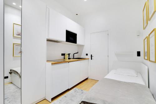 Pretty Studio in Paris - image 7