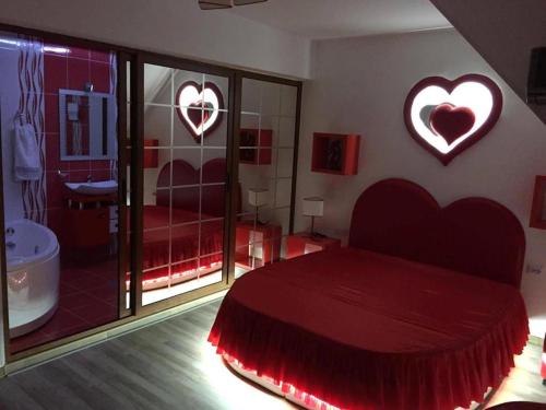 Lombardi Family Hotel - image 14