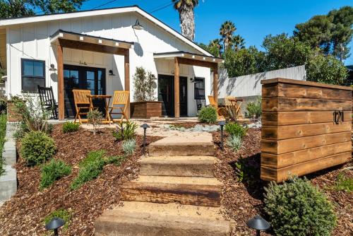 Fiorella Sofia-Vine Cottages, Paso Robles