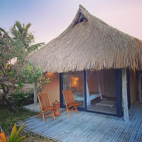 Dušas, Sunset Villa - Beachfront Villa with Private Pool by Karula in Inhambane