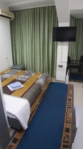 HOTEL Crystal Lights - image 12