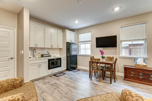 7 Mi to Folsom Lake: Sacramento Area Apartment