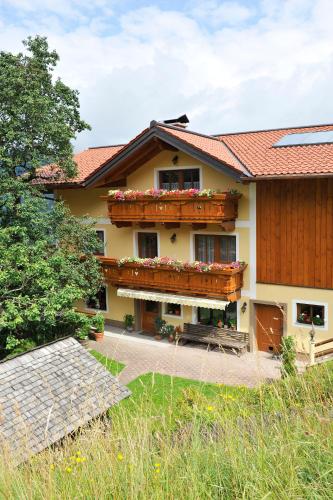 Haus Oberstocker - Apartment - St Johann im Pongau