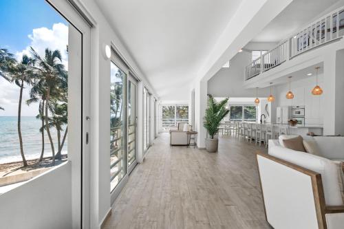 Driftwood Ocean Retreat in Humacao