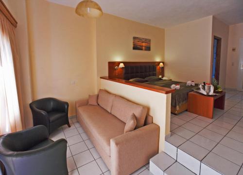 Belvedere Aeolis Hotel - image 3