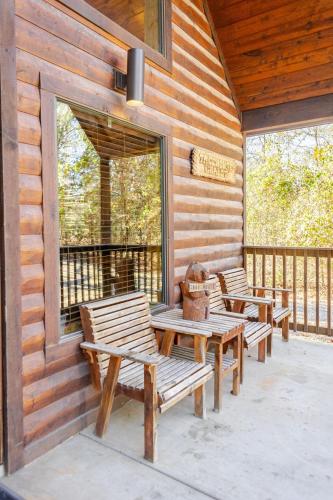 Treehouse Chalet Treehouse Chalet