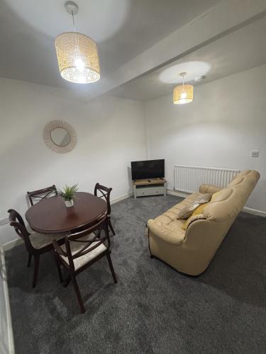 Cosy Charming room in big house - Moorside