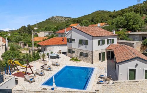 Cozy Home In Dubrava Kod Sibenika