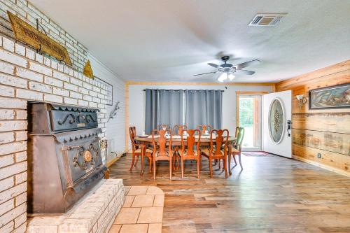 Quiet Abode w/ Gas Grill ~ 5 Miles to Broken Bow!, Broken Bow (fotografie 5)