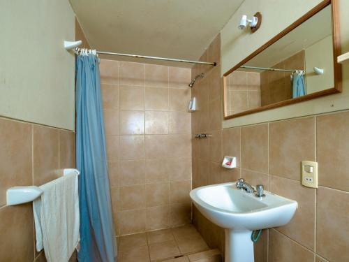 Deluxe Room image 4