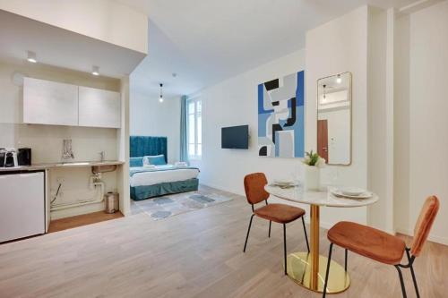 Удобства, La Lumière de Paris (La Lumiere de Paris) in Левалоа-Пере